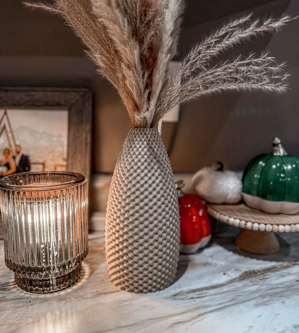 Solis Vase
