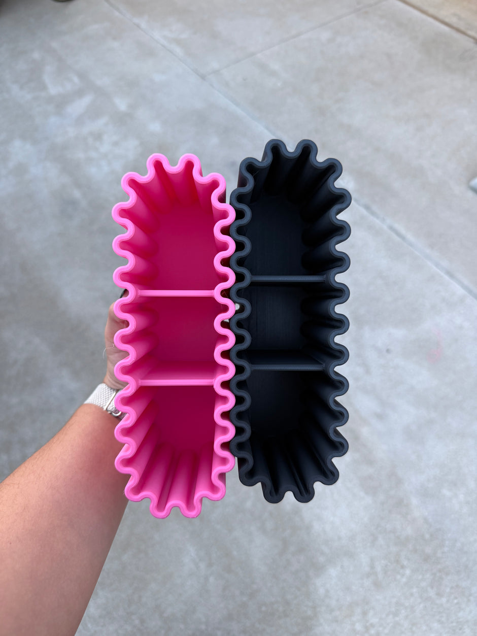 ZIGGLES wavy desk organizer I pen holder