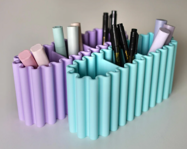 ZIGGLES wavy desk organizer I pen holder